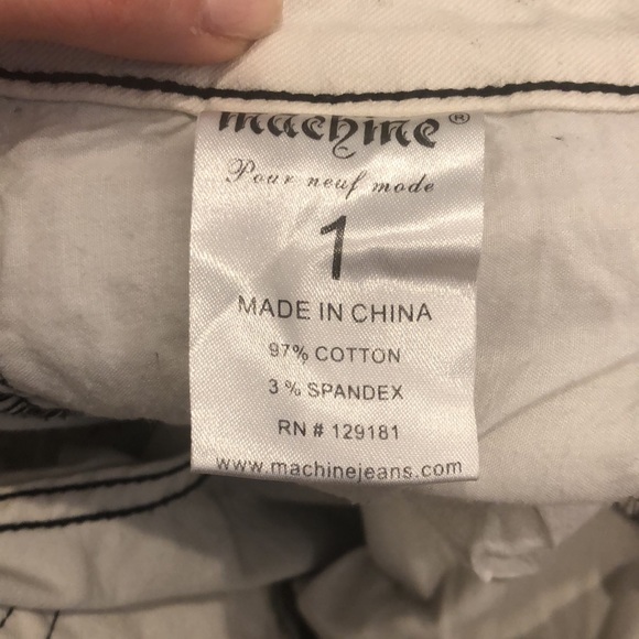 Acid wash jeans with intentional distressing - Picture 7 of 7